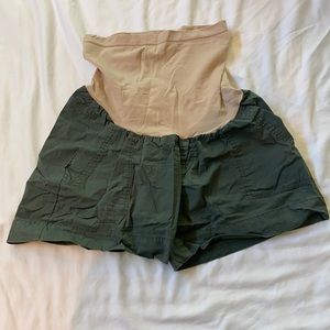 Maternity shorts